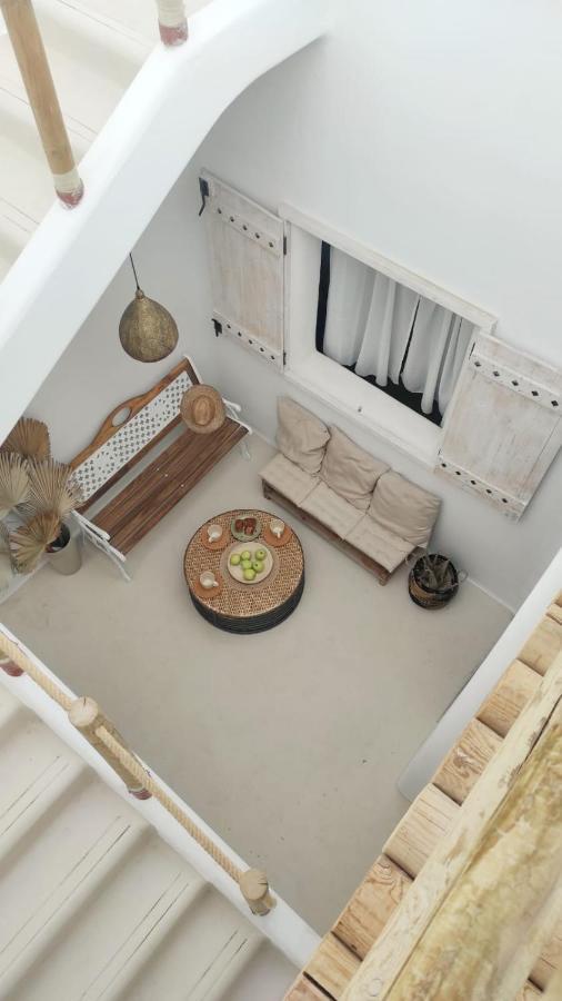 Nomad Surf House Hostel Corralejo Exterior photo