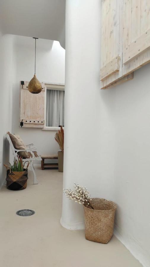 Nomad Surf House Hostel Corralejo Exterior photo
